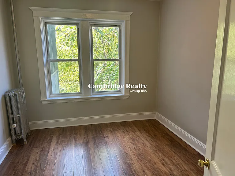 33 Highgate St #6T — Photo 19