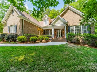 148 Rushing Water Ln, Troutman, NC 28166