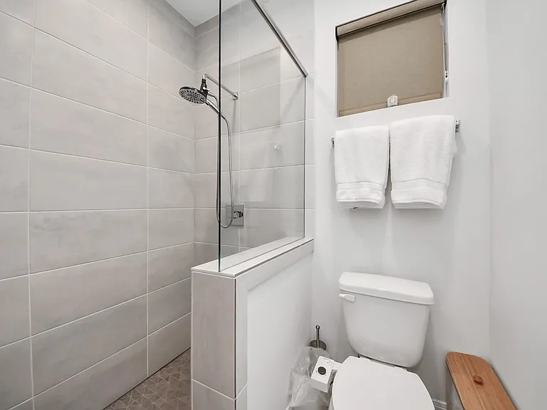 1721 Eado Point Ln — Photo 13