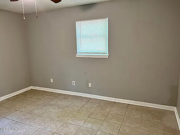 4th image of 5306 Monaco Dr