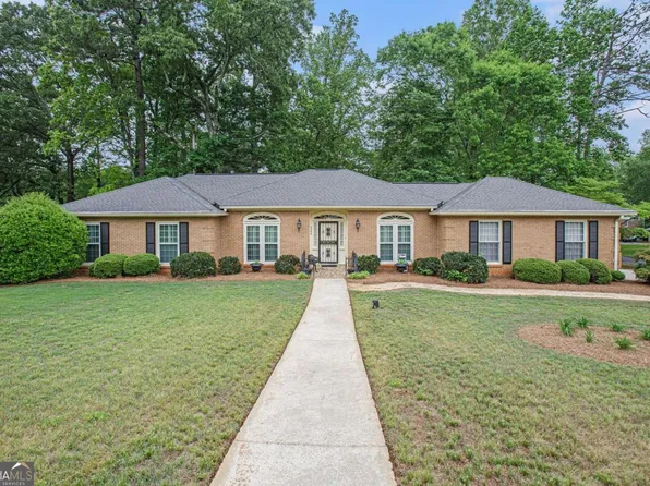 4066 Brymond Ct, Tucker, GA 30084