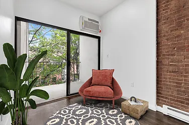 Rented by Cooper & Cooper Real Estate
