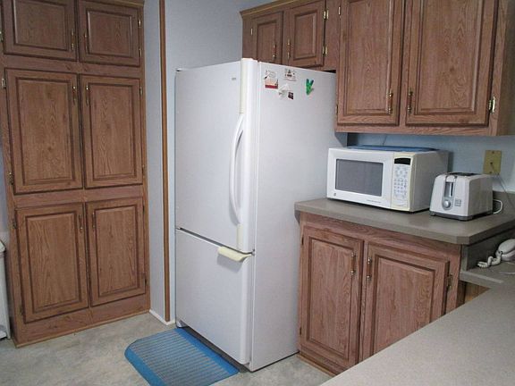 4th image of 16613 Cordoba St #3034