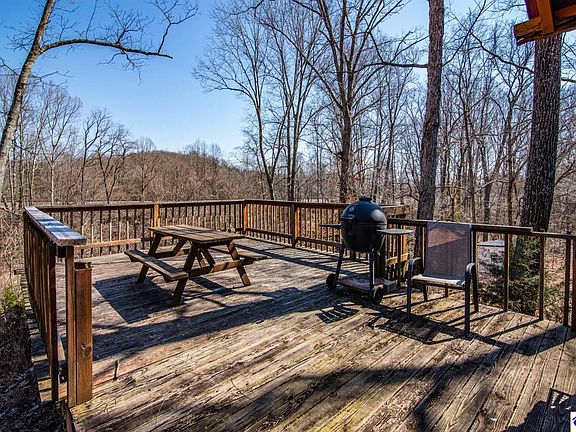 9th image of this home