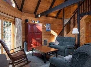 5212 Palisade Rd, Soda Springs, CA 95728