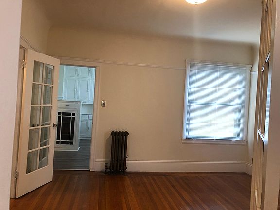 5th image of 439 20th Ave APT 1