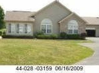 1203 Willow Brook Dr NE, Warren, OH