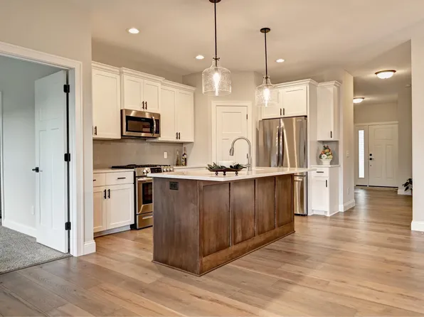 4590 Landmark Dr NE, Saint Michael, MN 55376