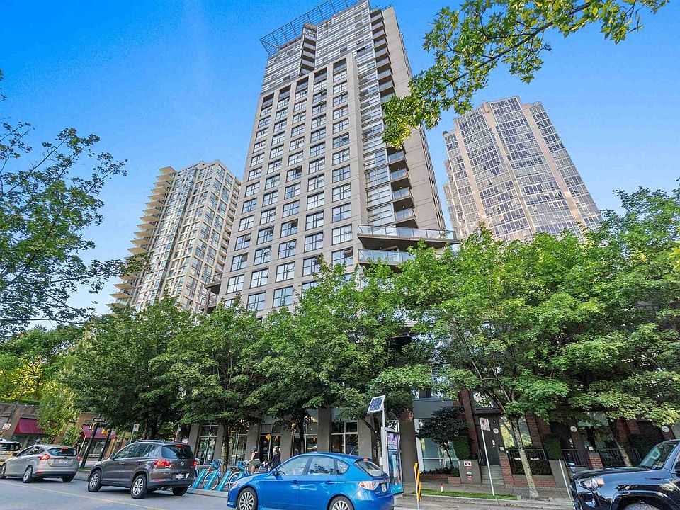 1st image of 989 Beatty St #306