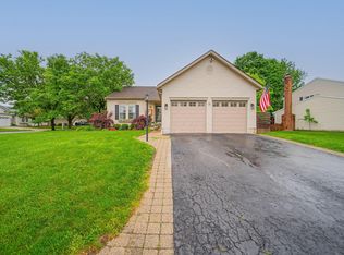 4419 Prairie Pine Ct, Hilliard, OH 43026