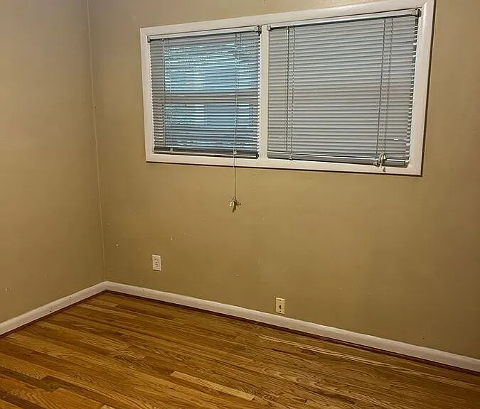 5231 NE Hassalo St — Photo 36
