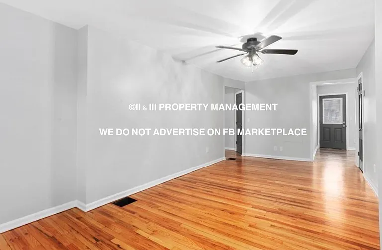 3703 W 47th Pl — Photo 3