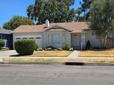 36 E Andrews Ave, Fresno, CA, 93704