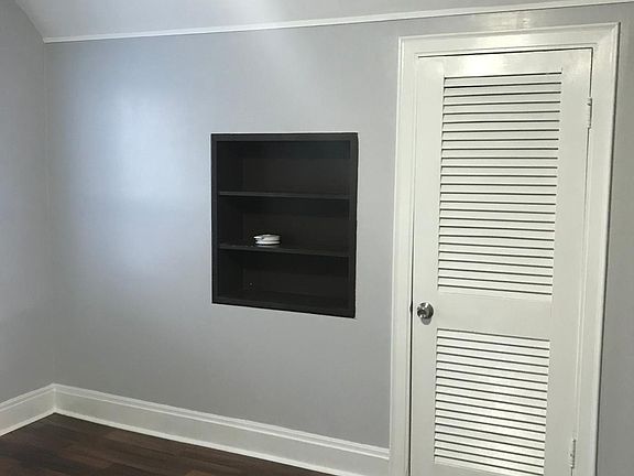 4th image of 3567 W 46th St #1