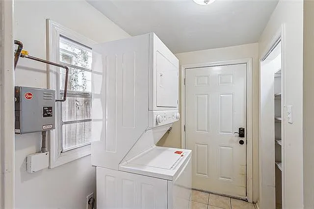 334 Elmira Ave — Photo 8