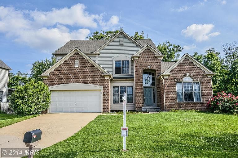 1st image of 8628 Larkview Ln