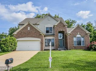 8628 Larkview Ln, Fairfax Station, VA 22039