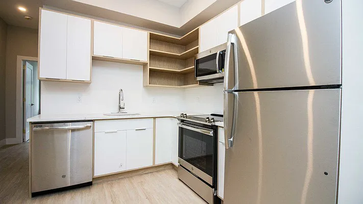 Rented by Nooklyn NYC LLC | media 7