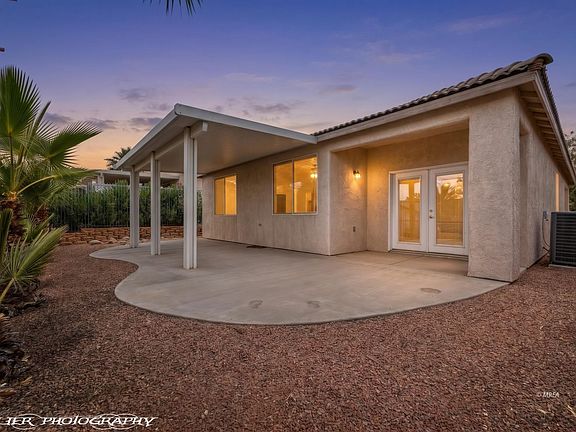 5th image of 471 Canyon Dr