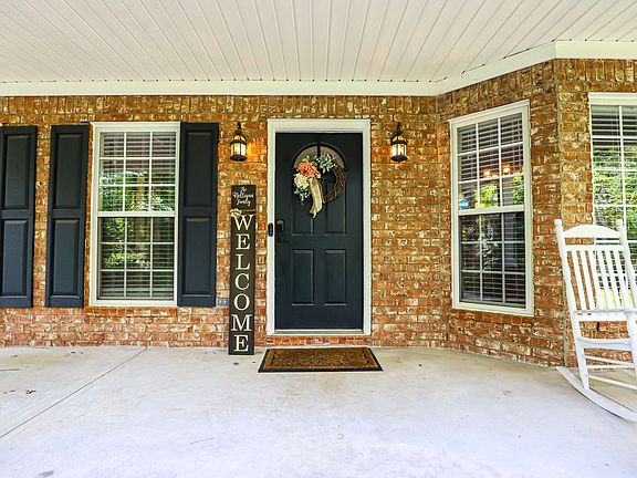 2nd image of 5804 Lanatte Ln