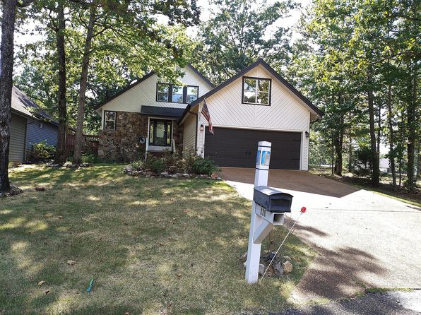 221 Saint Andrews Ct