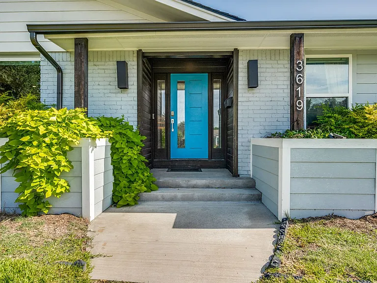 3619 Merrell Rd — Photo 1