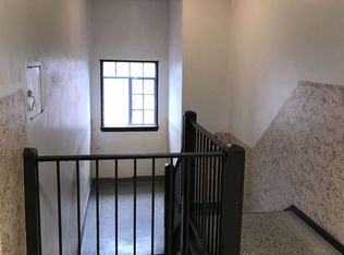 504 3rd St APT 3, Jackson, MI 49203