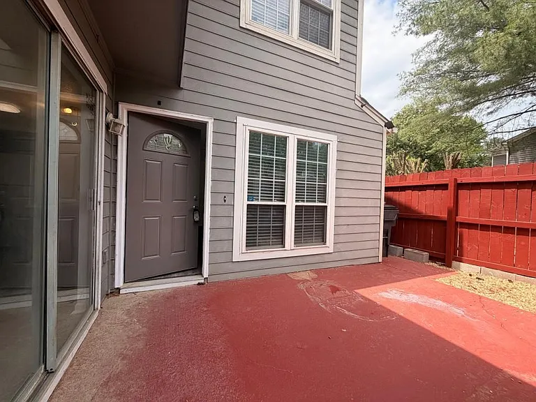 1026 Wuthering Way — Photo 19