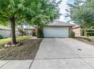9208 Newport Ln, McKinney, TX 75071