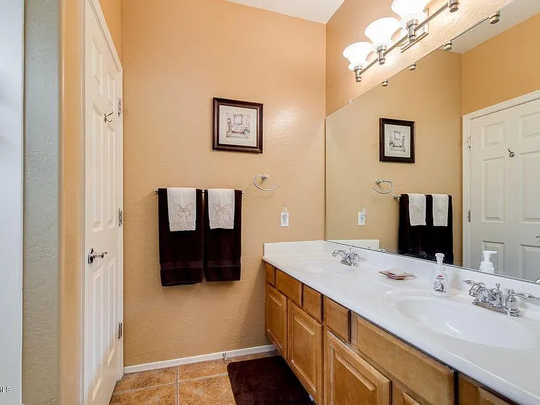 8143 W Riverside Ave — Photo 2
