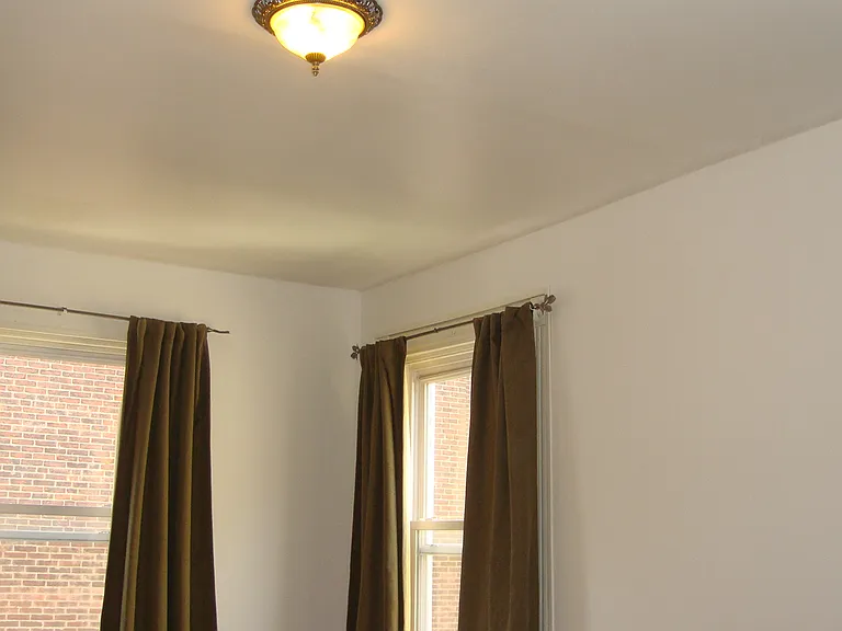 4202 Chestnut St — Photo 8