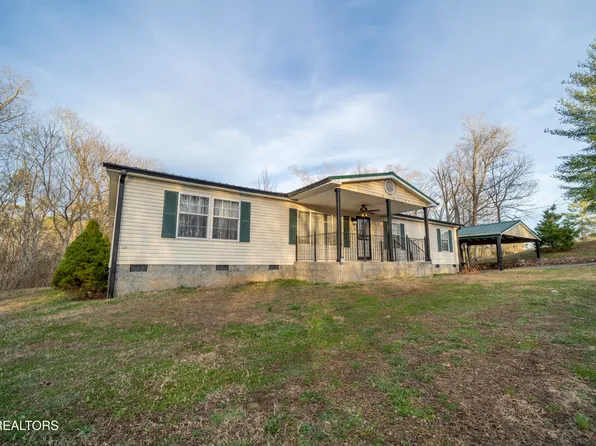 10423 Slemp Rd, Kodak, TN 37764