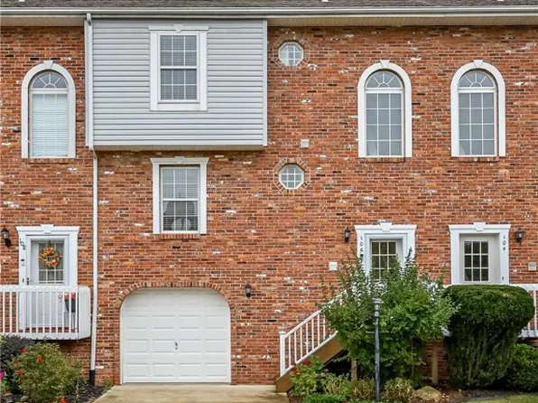 106 Bruton Dr, Gibsonia, PA 15044