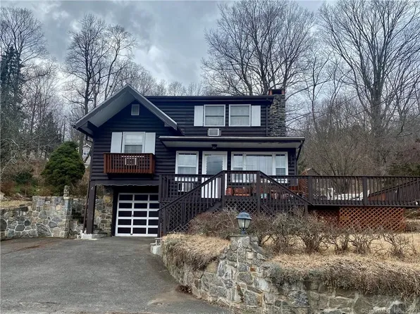 2 Overlook Road, New Fairfield, CT 06812