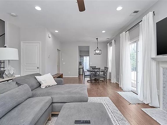3rd image of 8239 Lee Hall Ave