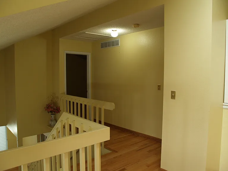 2419 S Gray Dr — Photo 70