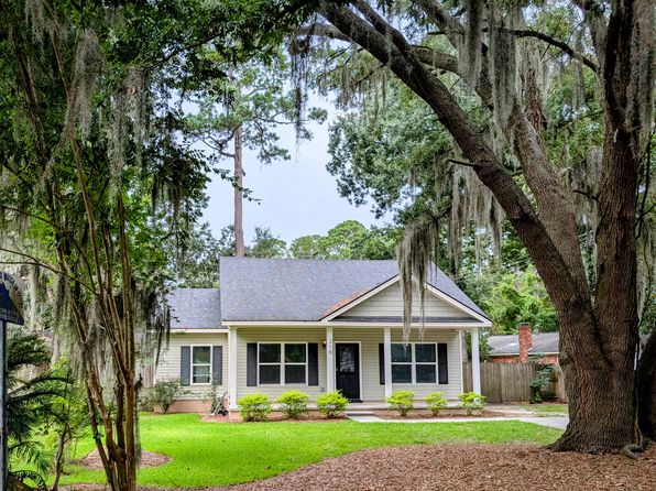 218 Port Royal Dr