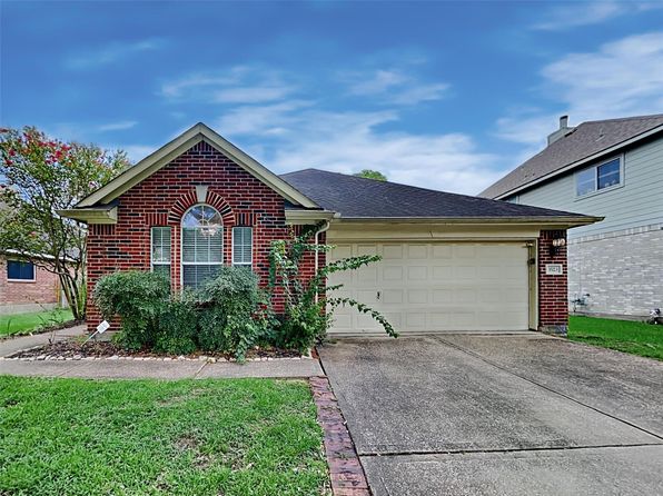 3523 Pine Valley Dr