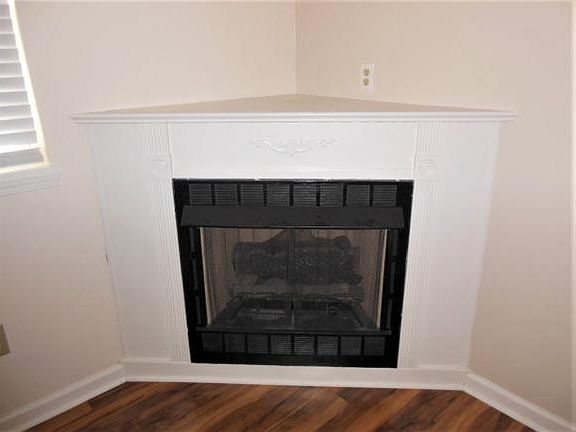 4th image of 135 Mesa Dr #0