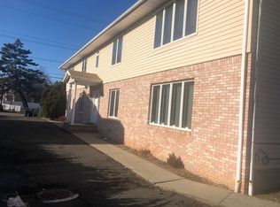 18 Harrison St, Belleville, NJ 07109