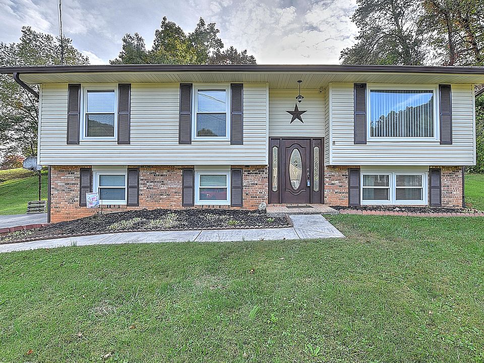 1st image of 605 Kerry Ct