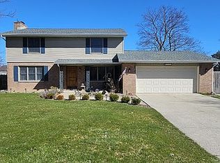 3351 Parkway Dr, Bay City, MI
