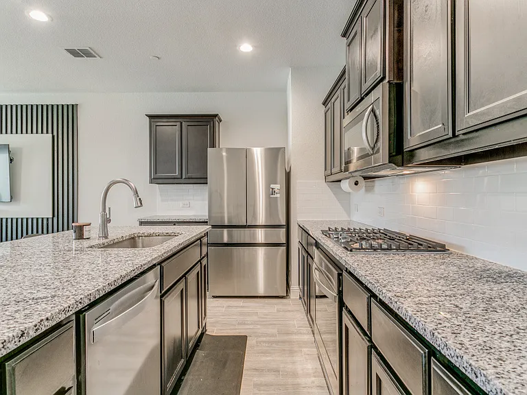 5528 Kilmer Dr — Photo 5