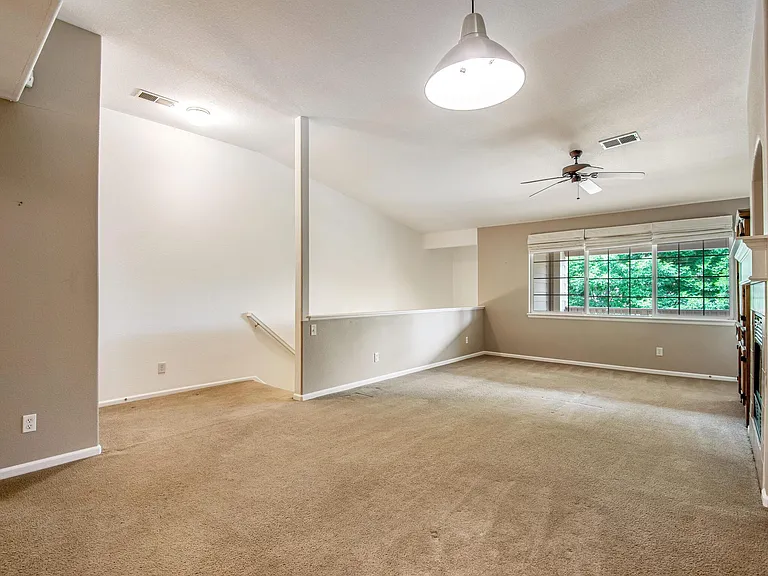 4221 S Blackhawk Cir #7E — Photo 9