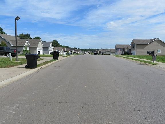 5th image of 1024 Freedom Dr