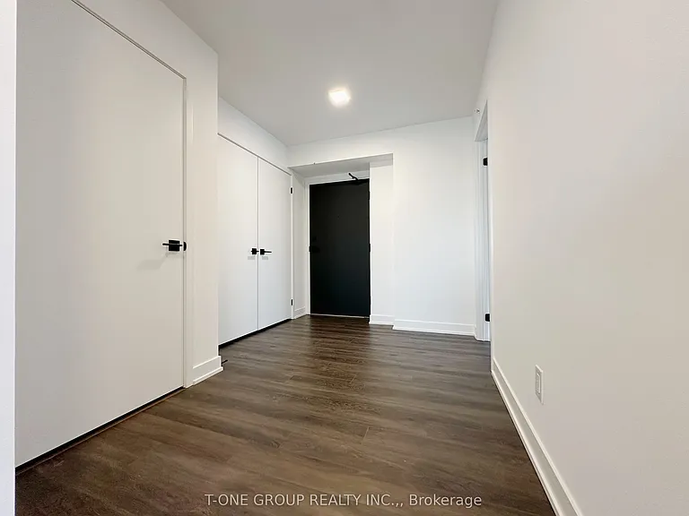 609 Sherbourne St #1804 — Photo 11