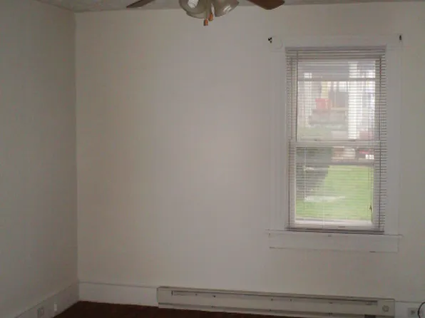 42 Ross St, Ashley, PA 18706
