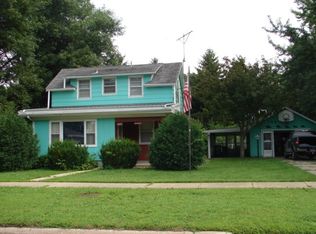 207 15th Ave, Charles City, IA 50616