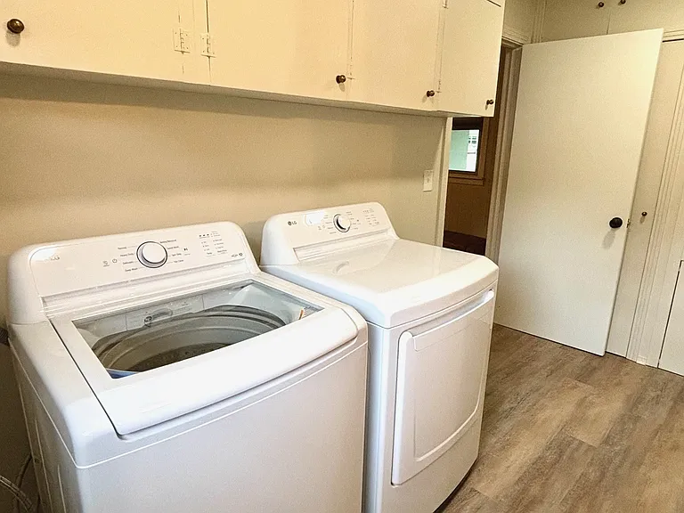 1642 N Kings Hwy — Photo 23