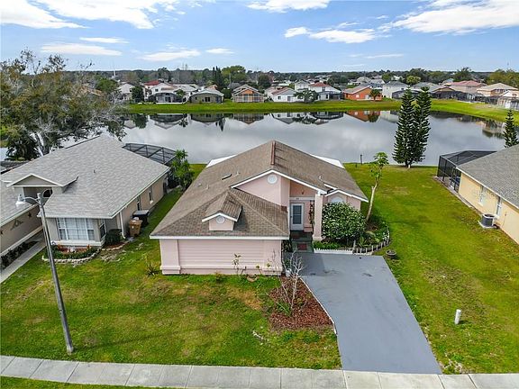 5th image of 221 Bay Head Dr